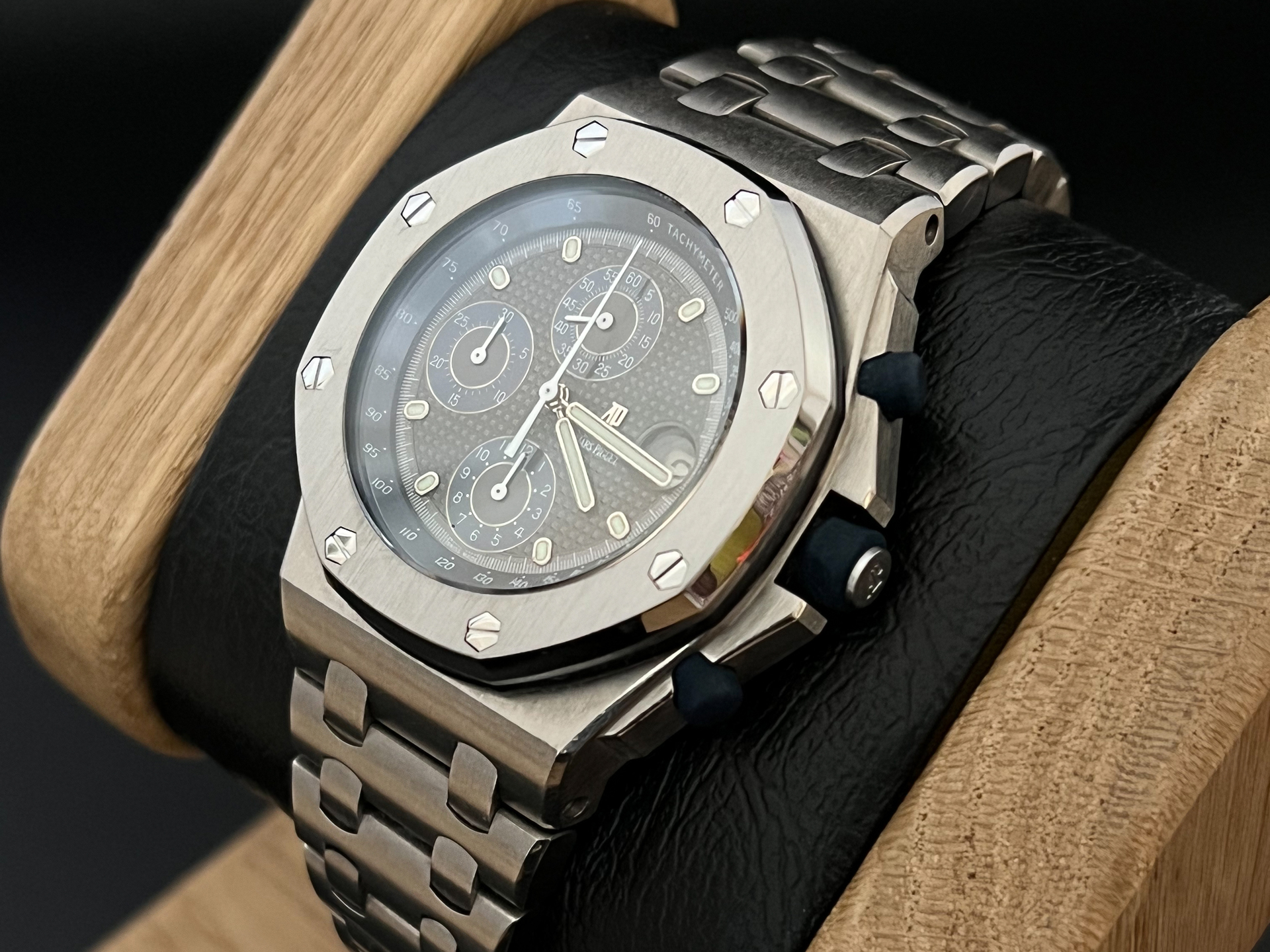 Audemars Pigiet Royal Oak Offshore Cronograph 